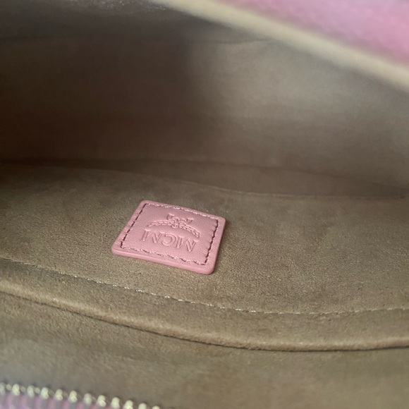 Brand new MCM zebra print leather shoulder bag - Picture 2 of 15